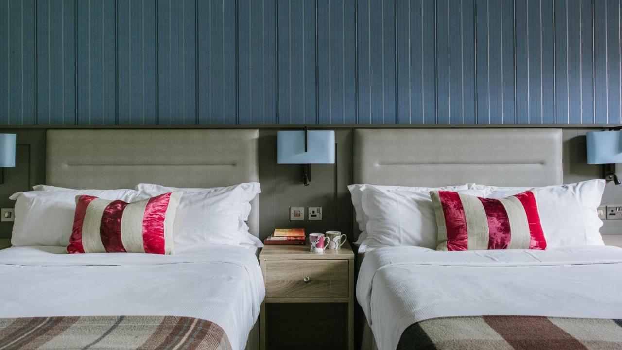 Pendley Manor Hotel Tring Bagian luar foto