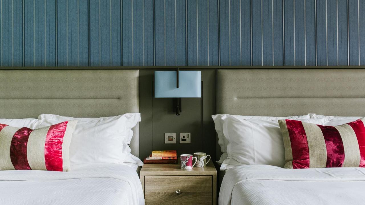 Pendley Manor Hotel Tring Bagian luar foto